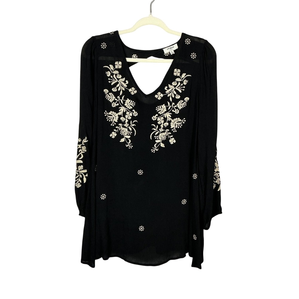 Umgee Black Floral Embroidered V-Neck Tunic Top with Back Cutout Size M